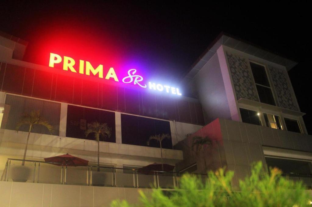 Prima Sr Hotel & Convention Yogyakarta Sleman  Exterior foto